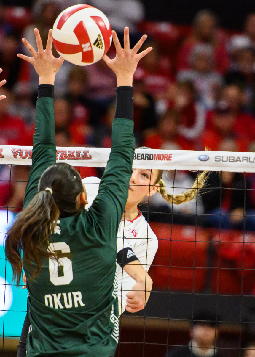 06_Andi Jackson_VB vs Michigan State 1013
